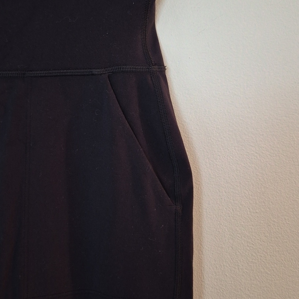 Lululemon Align High Waisted Joggers Black Size 2 Front Pockets - Picture 6 of 8